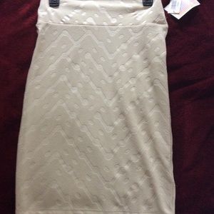 Cream patterned XS lularoe Cassie pencil skirt